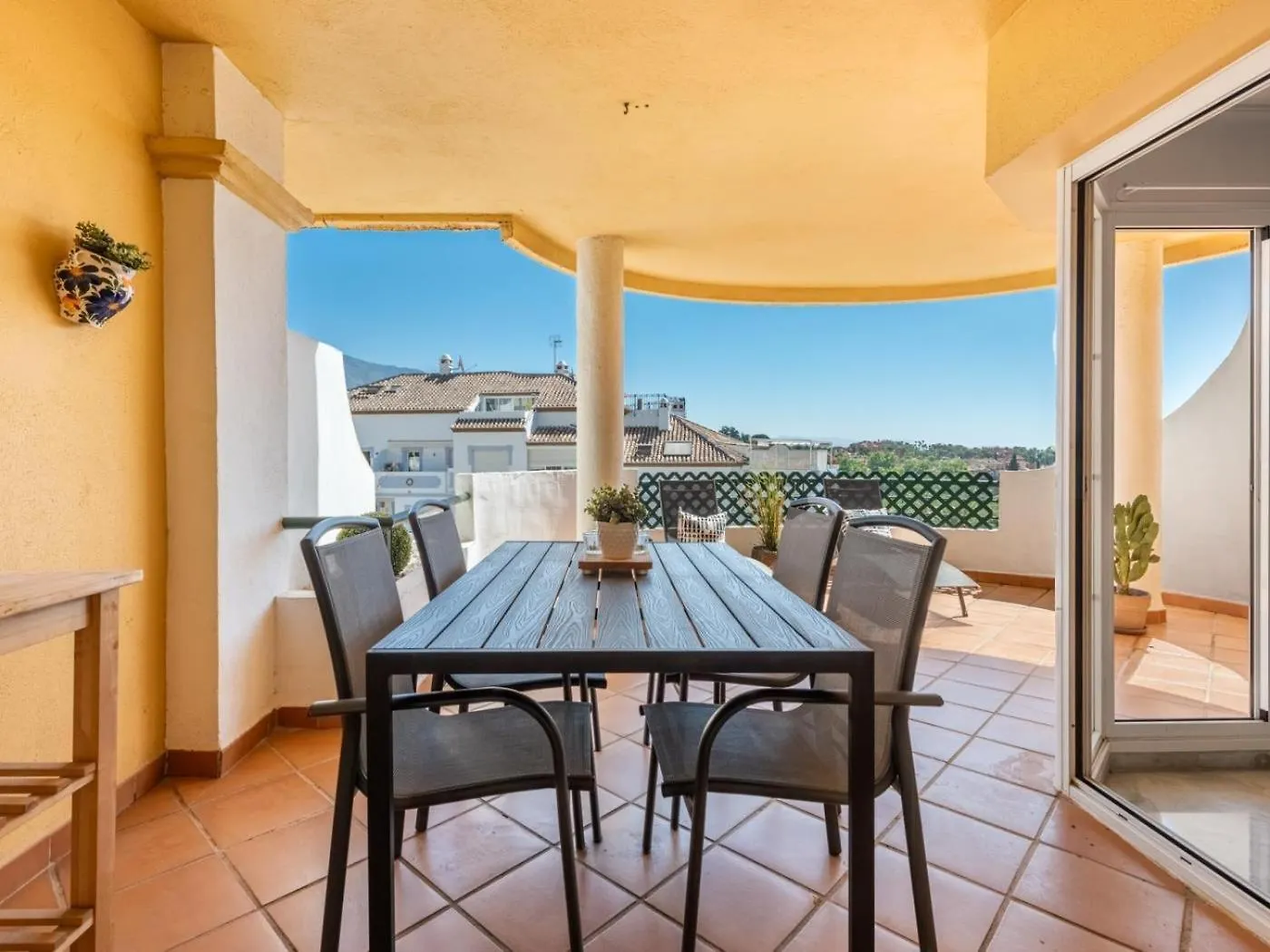 Senorio De Aloha Apartment Marbella
