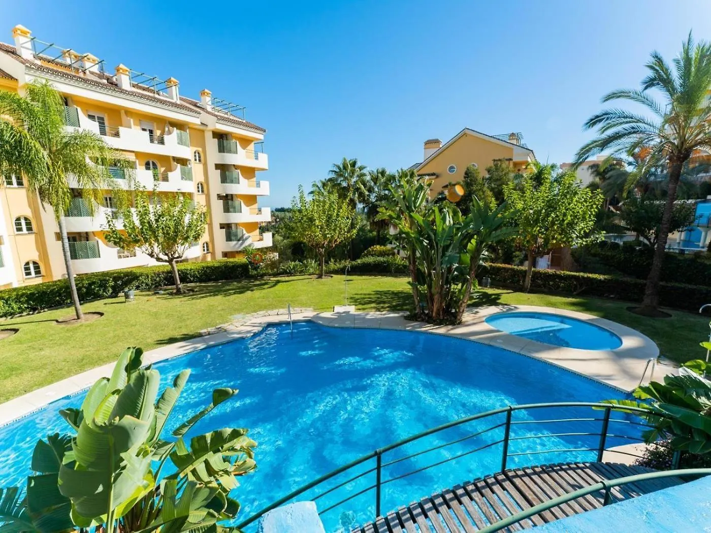 Senorio De Aloha Apartment Marbella